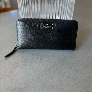 Kate Spade Black Textured Zip Wallet